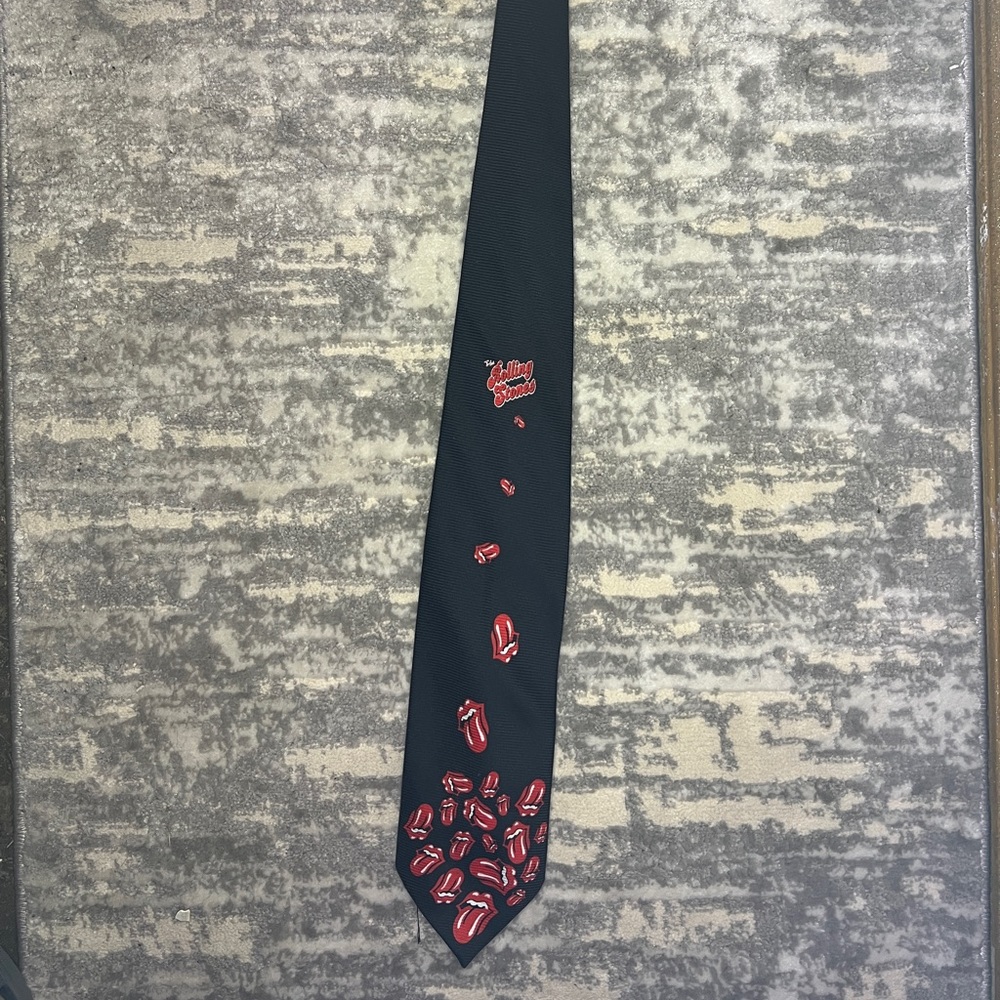 Rare Vintage Rolling Stone Falling Tongues Tie Made in 2004 58”